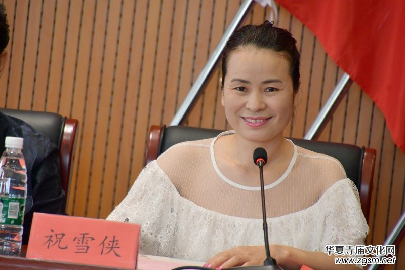 �Ї�(gu��)��ˇ���ҡ�Ʒ�x�����M۶  �Ÿ��f(w��n)��ʯ�(zh��n)�����L(f��ng)ϵ�л��(d��ng)�e�k