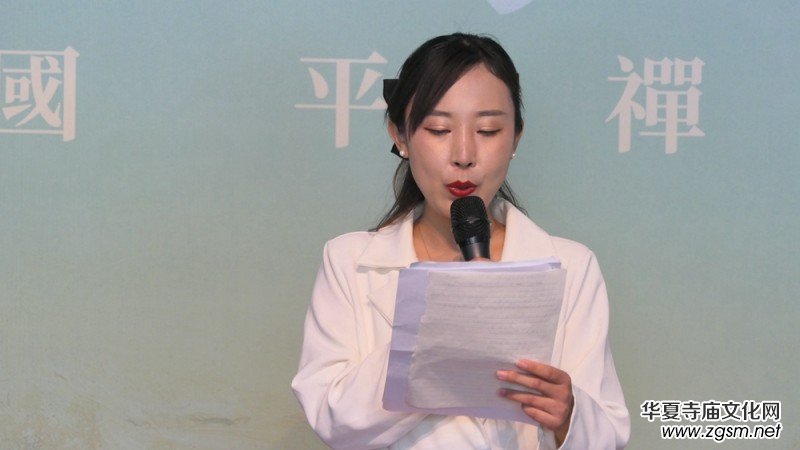 《蓮開盛世》王國(guó)平禪境油畫展5月1日在中華世紀(jì)壇開幕 《蓮開盛世》王國(guó)平禪境油畫展5月1日在中華世紀(jì)壇開幕