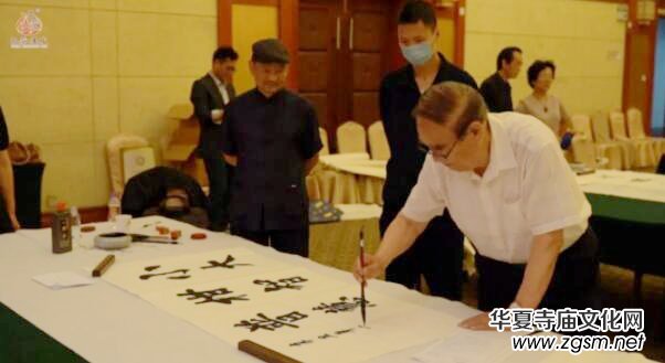 �ؿ��Ƥ��ˎʳͬԴ����������a(ch��n)�I(y��)�°l(f��)չ