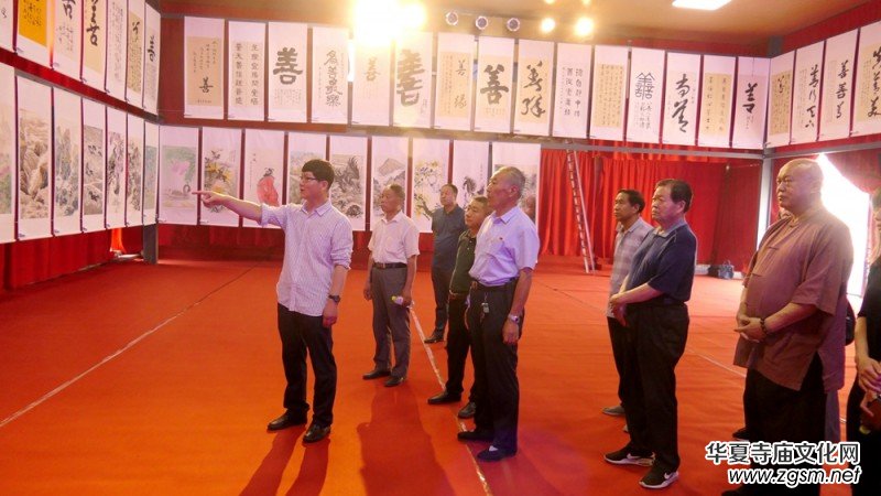 �μ��f��Сɽ���e�kȫ�����Ļ�����չ