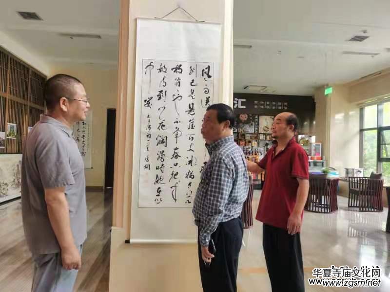 ��ī��ʢ�� ������h�� ϲ�c���h�����A�Q��Ӣ�x������Ʒչ�ھ���Ļ