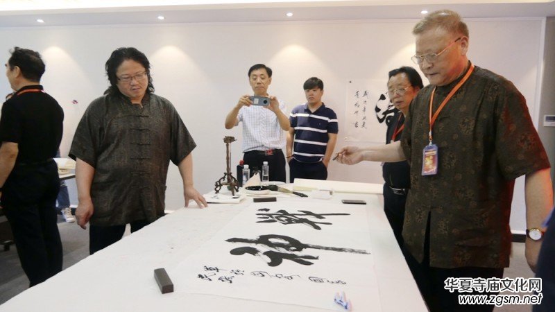 ���h���ꌢ܊����չ���Ϻ��e��