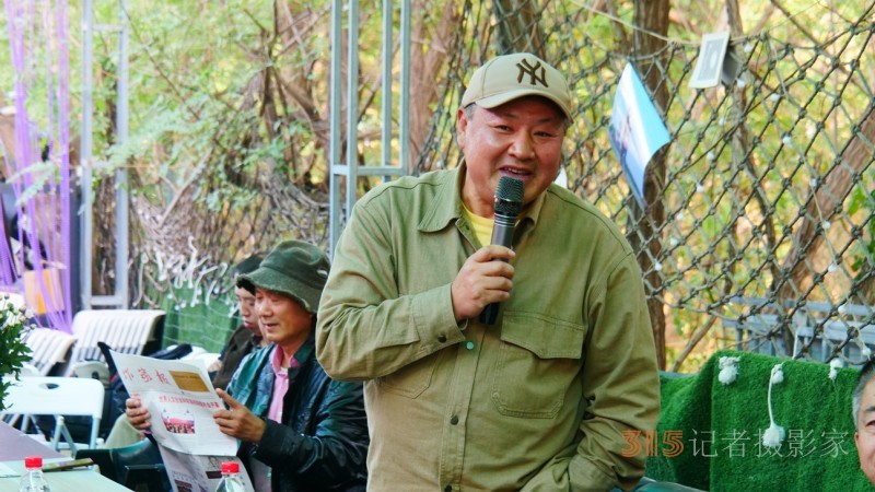 �{ɫ�ϻ�֮��Ԋ��ˇ�g(sh��)�Ҽo����ؑ־���b���ھ��e�k