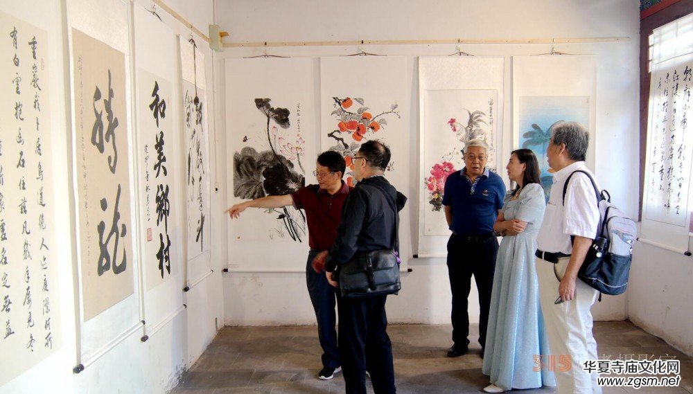 ���¾��^���q�¡���î�S�չ�(ji��)��(sh��)��(hu��)������Ո(q��ng)չ�_(k��i)Ļ�߬F(xi��n)����(sh��)��(hu��)�W(w��ng)չ�[���(d��ng)���Ľ��ƃxʽ�ھ��e��