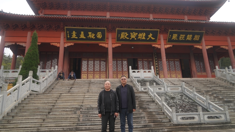 �й�����^(q��)ί�y(t��ng)��(zh��n)�����I(l��ng)��(li��n)�����T̽���ڽ��ǻ�֮��