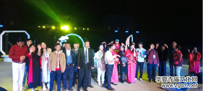 ��Ʒ�xǧ��Ŷ����Ÿ��w�����F�� �Ї���ˇ�������M(j��n)�ӱ��������L(f��ng)ϵ�л�ӳɹ��e�k